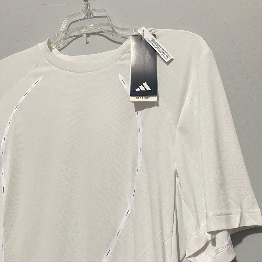 adidas ic2120 Boa Tee Men’s Size Medium White with Reflective $90 MSRP